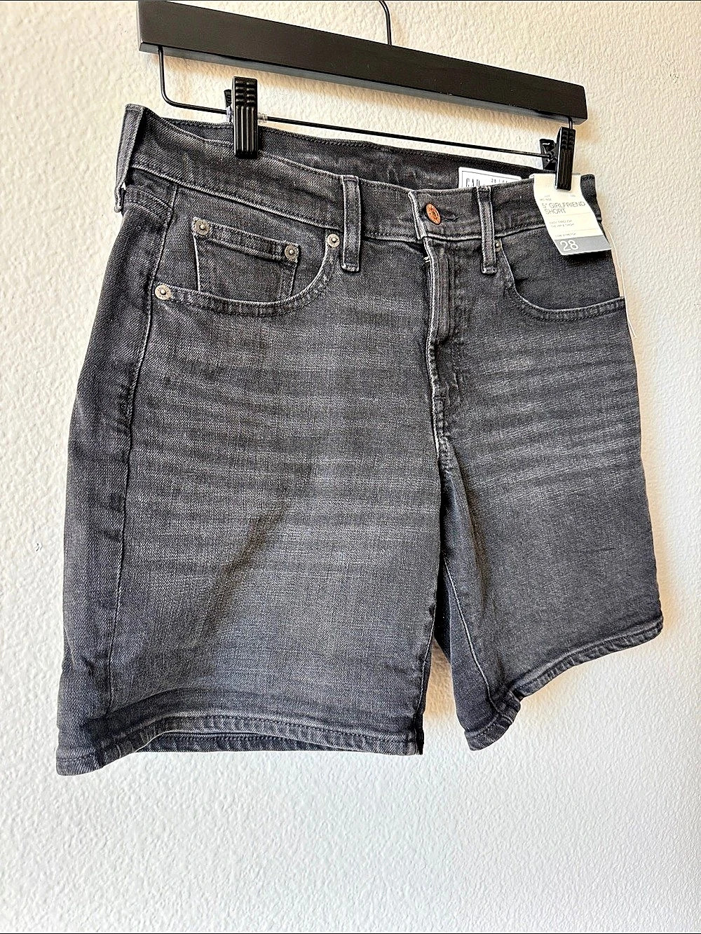 Gap 5" Mid Rise Girlfriend Short Black Jean Shorts Waist 28